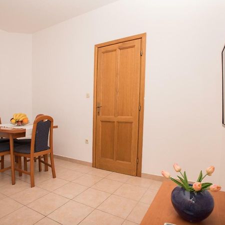 Villa Ivka Tucepi Luaran gambar