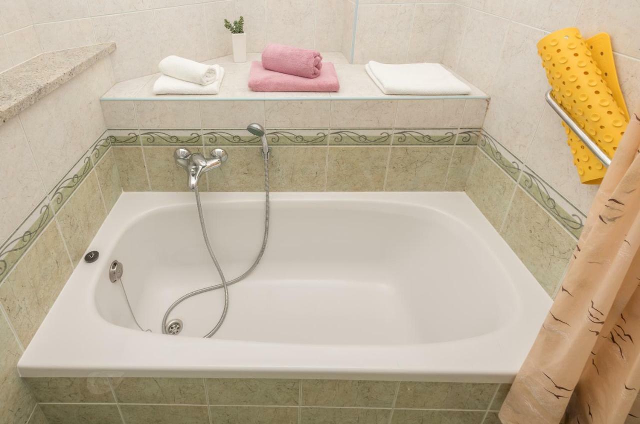 Villa Ivka Tucepi Luaran gambar